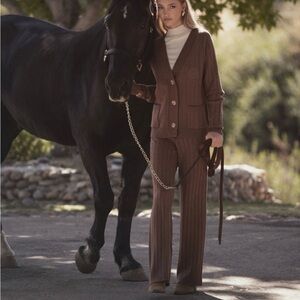 ElleandEmm Ribbed Flared Lounger Pants Medium Cocoa Brown Knit High Rise Pullon